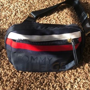Tommy Hilfiger purse